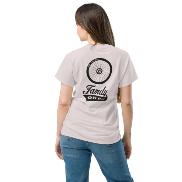 Unisex Family on tour shirt light