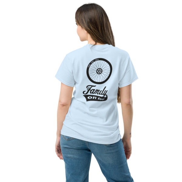 Unisex Family on tour shirt light